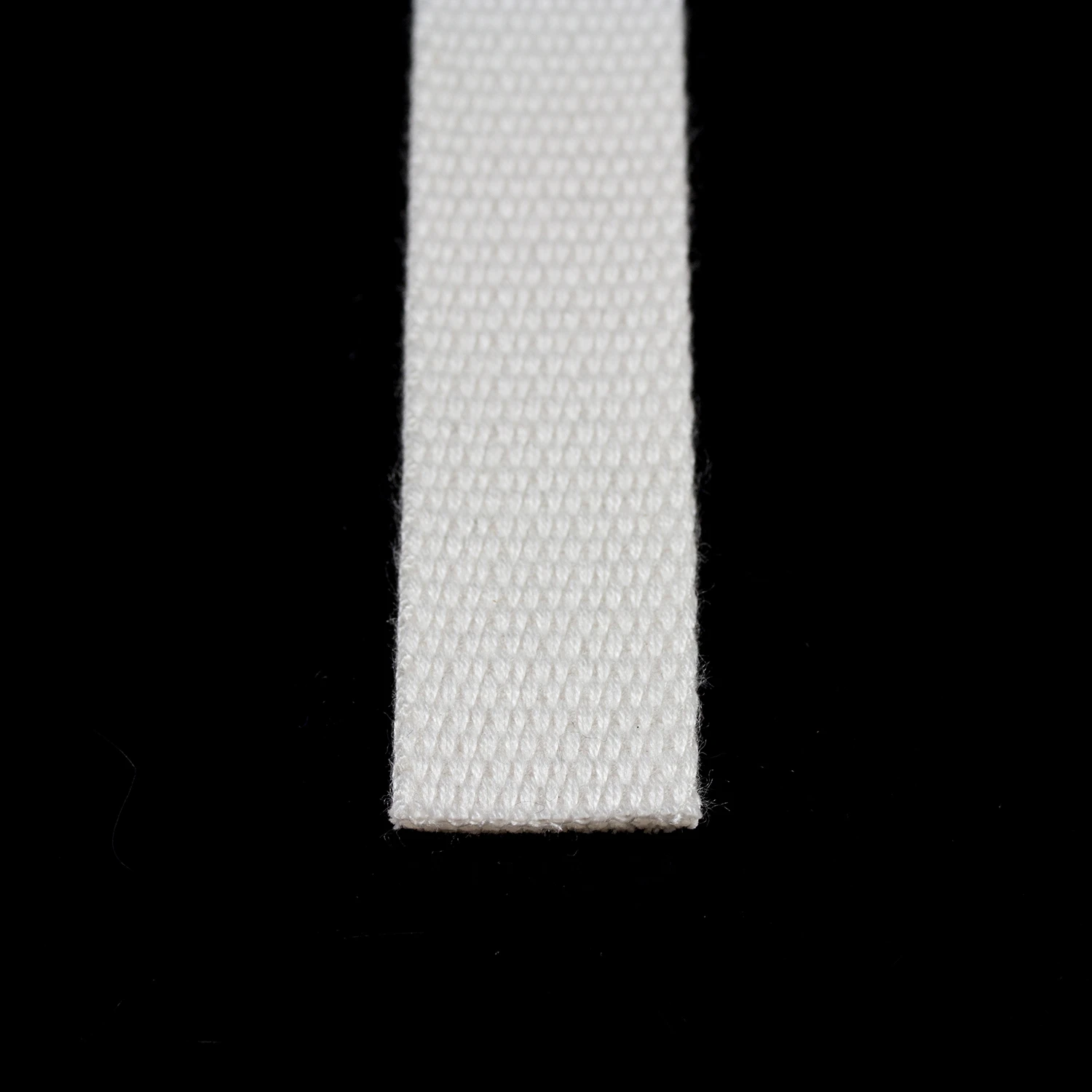 Sunbrella® Webbing #70-1654 1" White (25 Yards) 3 Sunbrella® Webbing #70-1654 1" White (25 Yards) - Image 3